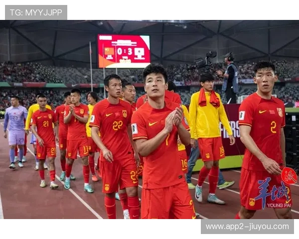 亚洲足坛疯狂之夜：国足战胜泰国惨败印度 日本绝平韩国0-5惨败